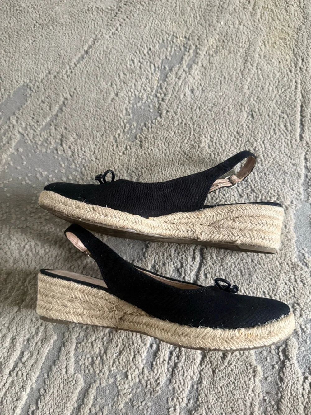 Life Stride Black Slingback Espadrille Wedges closed toe Keepsake comfort 9.5 W